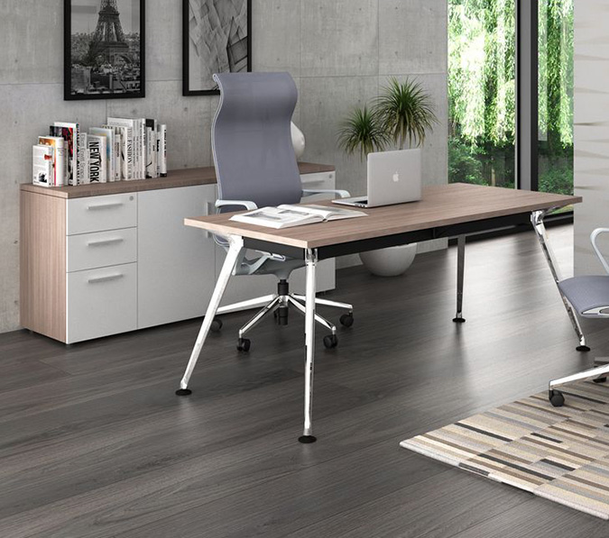 Escritorio Z/CHROME - Z Cosmo Ejecutivo